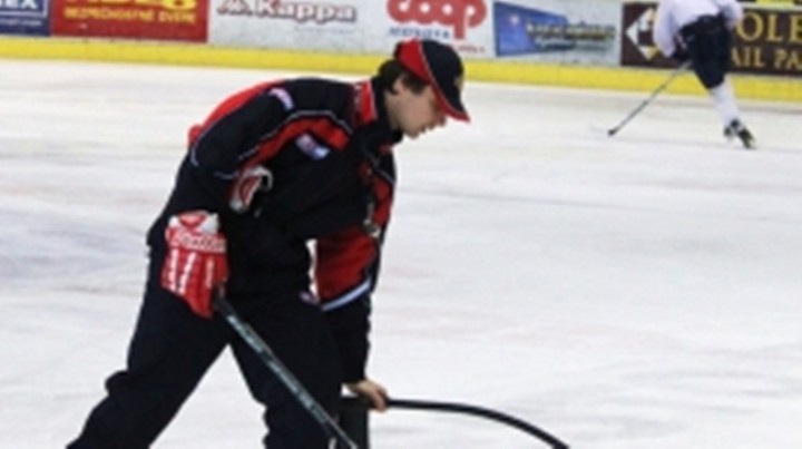 Juniori HKM na špici tabuľky pod vedením nového trénera